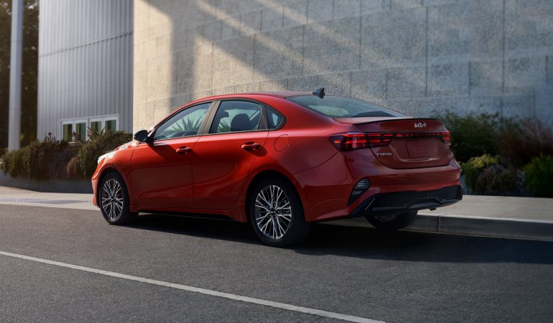 
								2024 Kia Forte full									