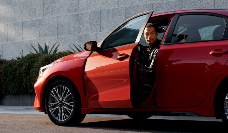 
								2024 Kia Forte full									